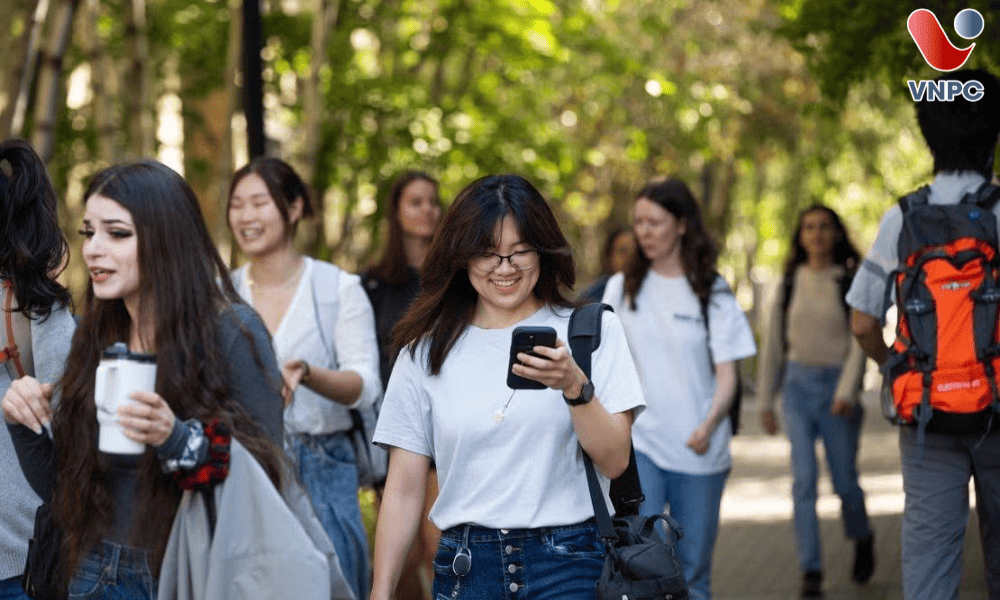 Du Học Canada Có Được Đi Làm Thêm Không